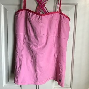 Strappy light support sport tank